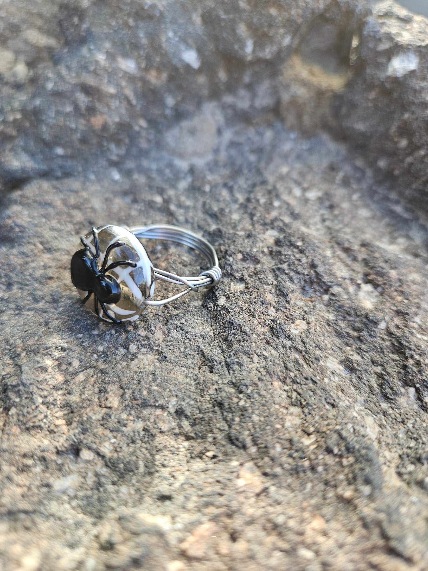 Black Spider Glass in Stainless Steel Wire Wrapped Ring